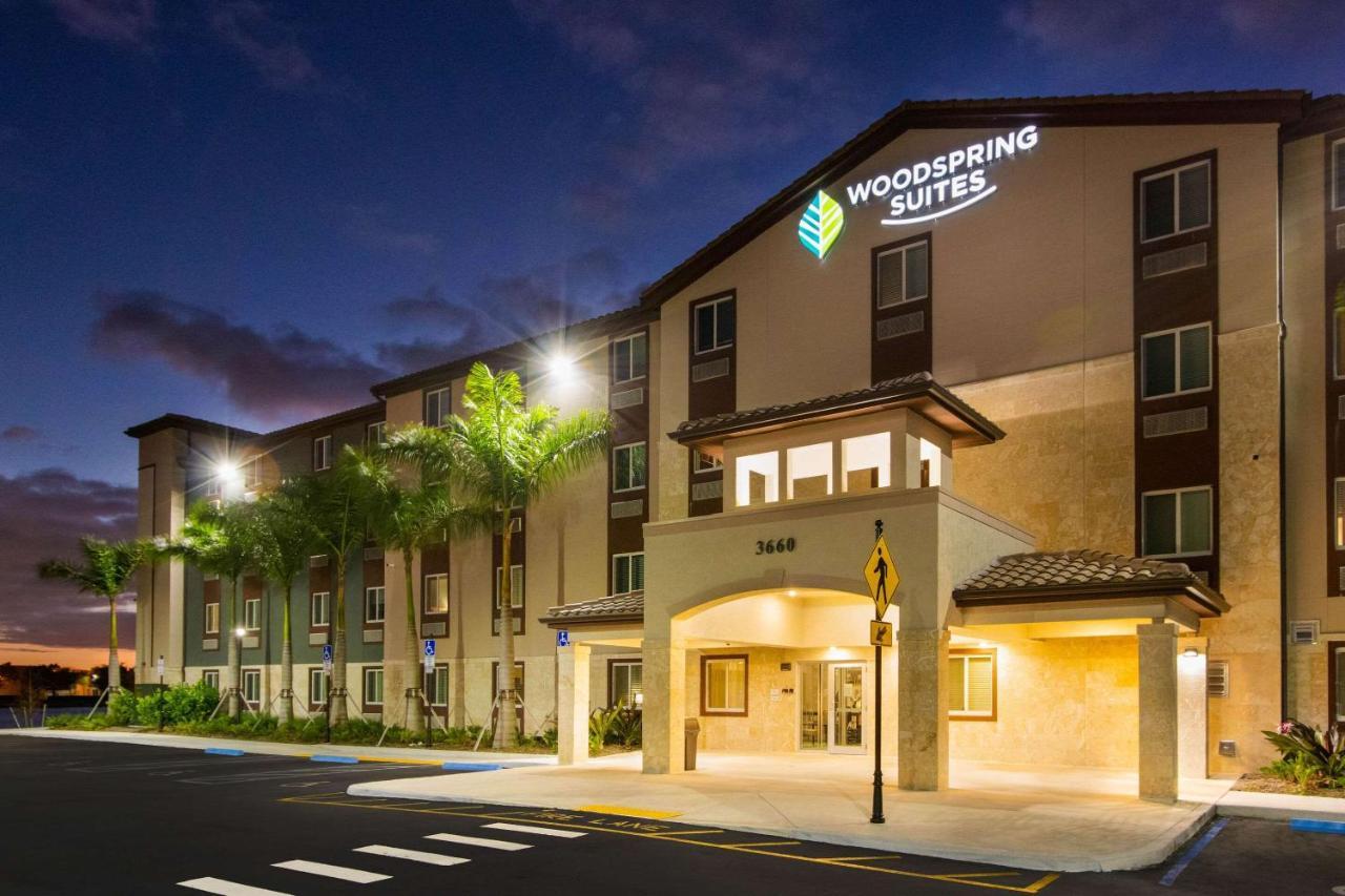 Woodspring Suites Miramar Exterior foto